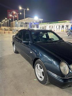 مرسيدس بنز E-Class